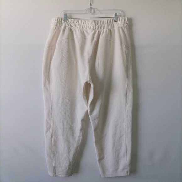 All In Motion Womens White Pull On Crop Lightweight Drawstring Pants Size XL - Picture 4 of 6